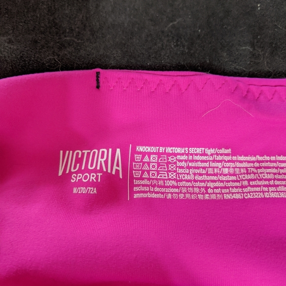 (SOLD) Victoria's Secret Knockout Crop Size M - Picture 6 of 7